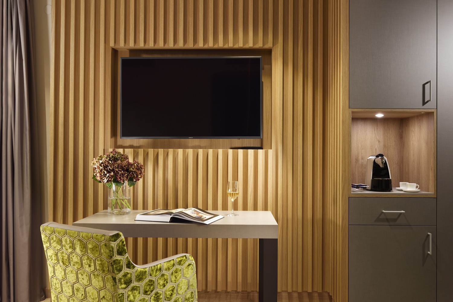 PRESTIGE JUNIOR SUITE